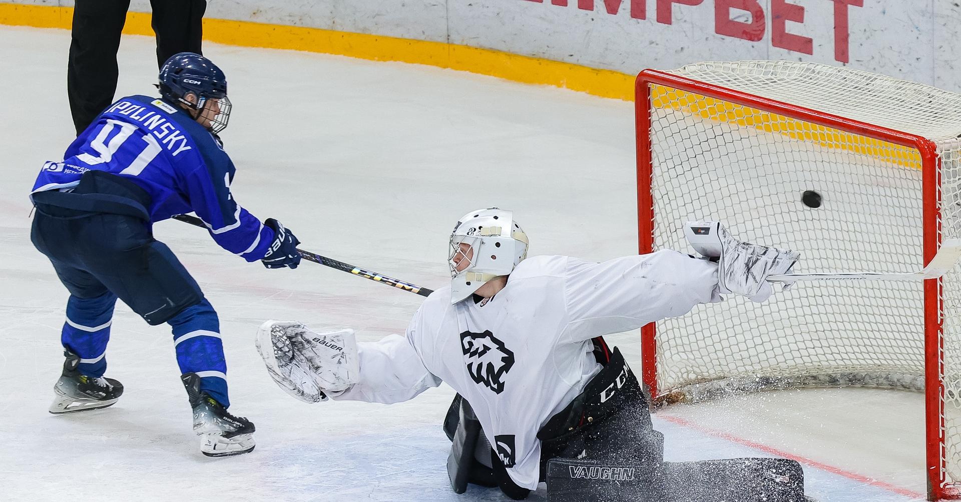 «Чайка» дожала «Белых Медведей» в серии буллитов!